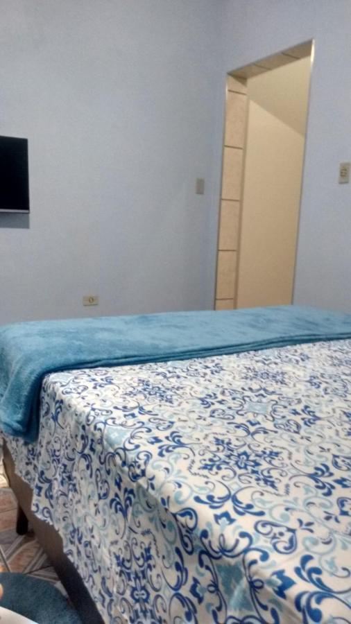 Quarto Familiar, Aeroporto Гуарульюс Экстерьер фото